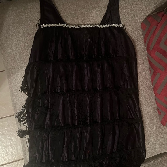 Plus Size Flapper Halloween Costume - Picture 4 of 7